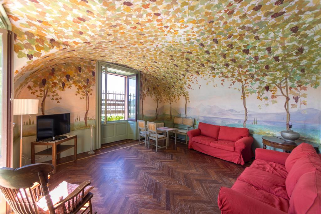 Villa La Rossa Fiumelatte 外观 照片